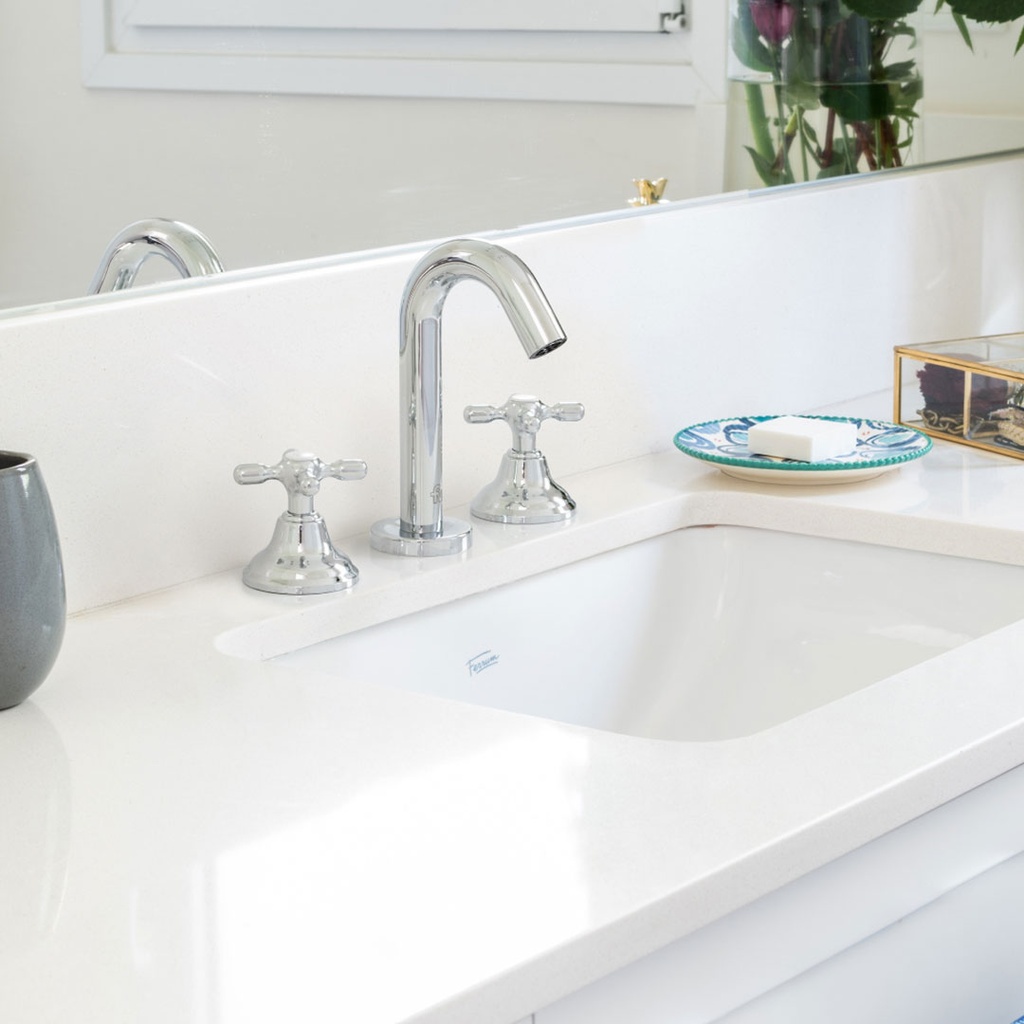 Grifería Doble Comando de Lavatorio FV Línea Newport Plus Cromo 207/B2P