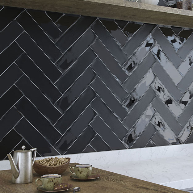 Revestimiento Colonial Black Brillante 7.5x30