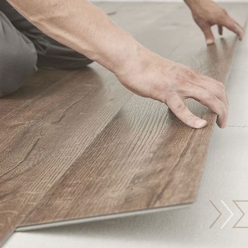 [30806] Piso Vinílico SPC Oak Reine 22x150 5mm ST653-2